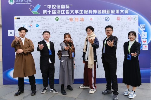 25ed9f879c3bc0eb8037da5a1776a13